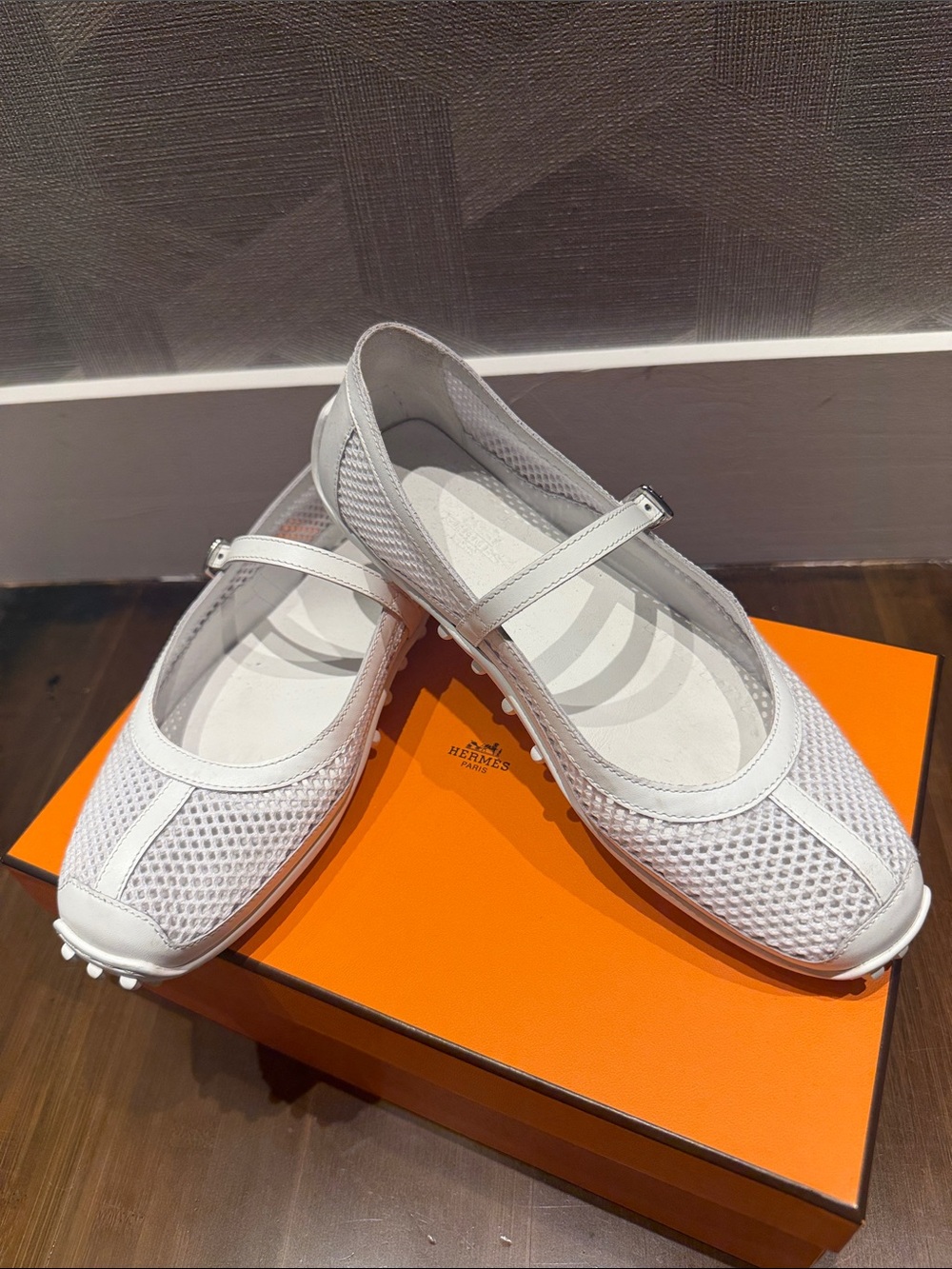 Hermes Kichu White Mesh and leather Mary Jane sneaker ballet flat size 38
